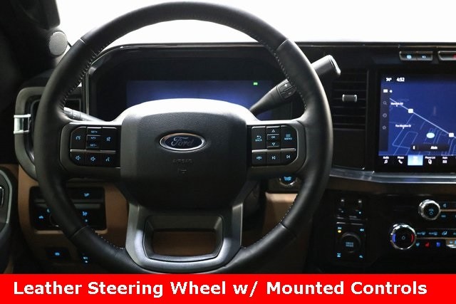 Ford Super Duty F-350 SRW Thumbnail Image 85