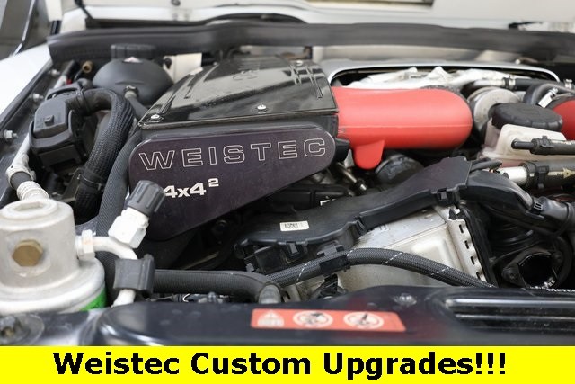 Mercedes-Benz G-Class Thumbnail Image 68