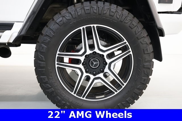 Mercedes-Benz G-Class Thumbnail Image 90