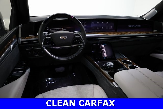 Cadillac Escalade Thumbnail Image 59