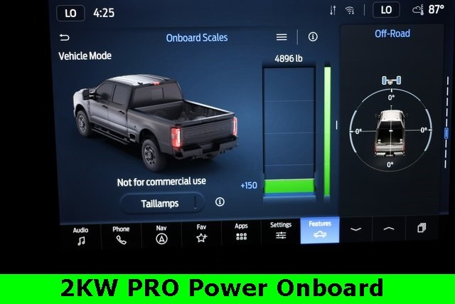 Ford Super Duty F-450 DRW Thumbnail Image 60