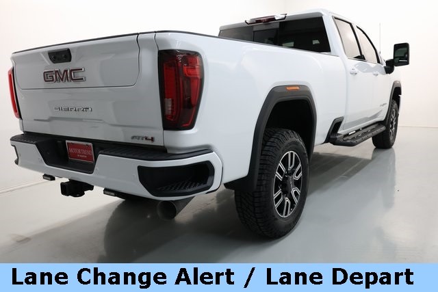 GMC Sierra 2500HD Thumbnail Image 78