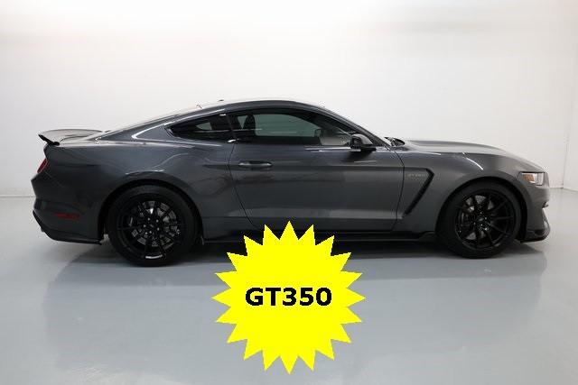 Ford Mustang Thumbnail Image 54