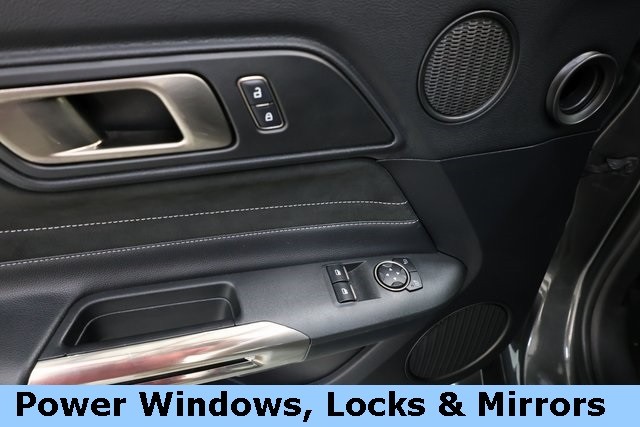 Ford Mustang Thumbnail Image 88