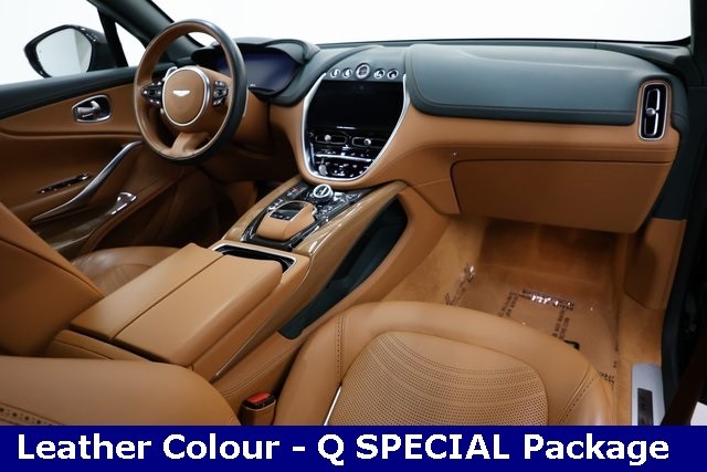 Aston Martin DBX Thumbnail Image 65