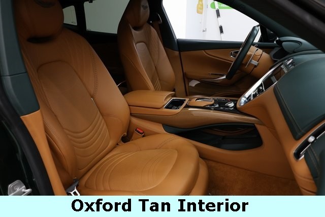 Aston Martin DBX Thumbnail Image 70