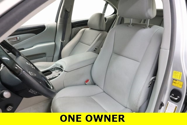 Lexus LS 460 Thumbnail Image 57