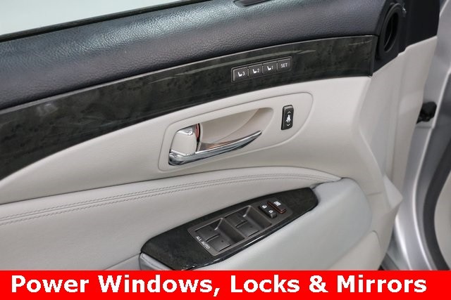 Lexus LS 460 Thumbnail Image 84