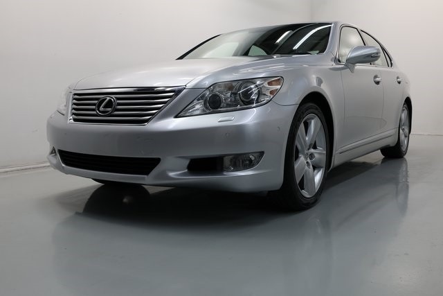Lexus LS 460 Thumbnail Image 89