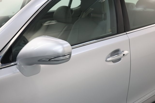 Lexus LS 460 Thumbnail Image 91