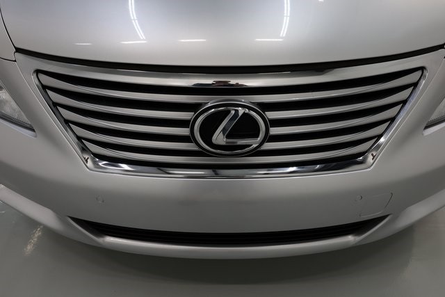 Lexus LS 460 Thumbnail Image 93