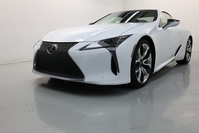 Lexus LC Thumbnail Image 96