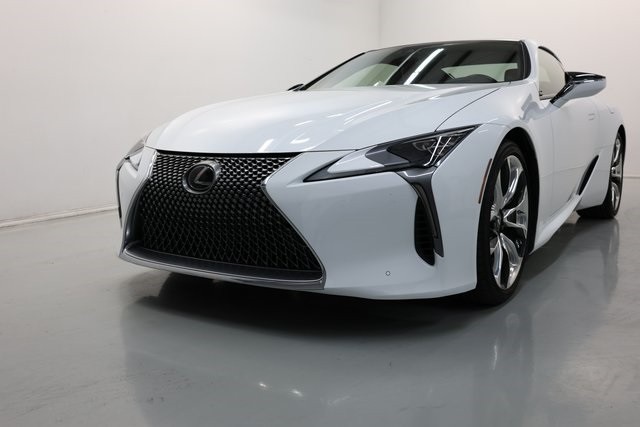 Lexus LC Thumbnail Image 97