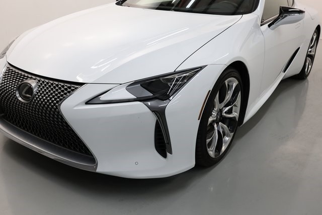 Lexus LC Thumbnail Image 98