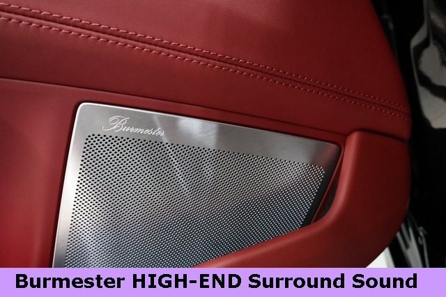 Porsche 911 Thumbnail Image 90