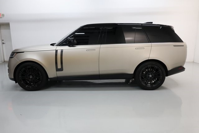 Land Rover Range Rover Vehicle Image 14