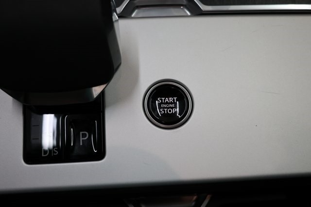 Land Rover Range Rover Vehicle Image 31