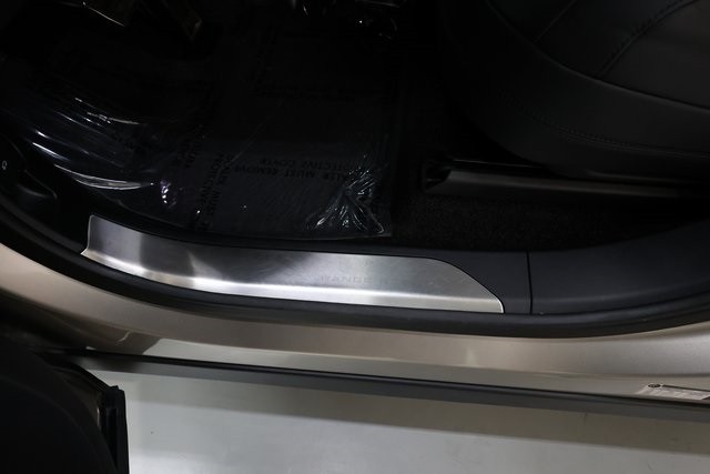 Land Rover Range Rover Vehicle Image 45