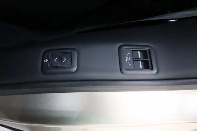 Land Rover Range Rover Vehicle Image 49