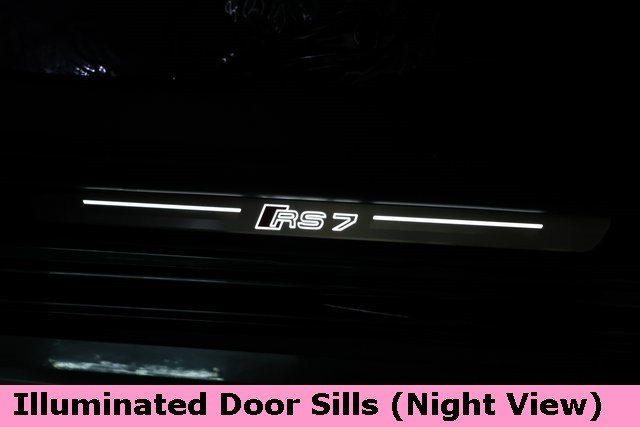 Audi RS 7 Thumbnail Image 89