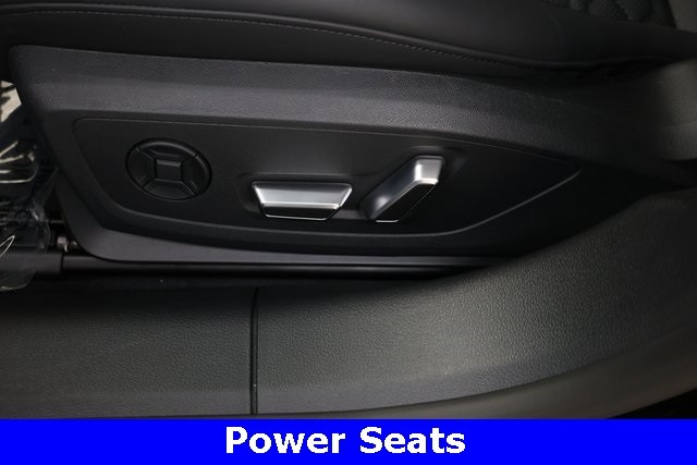 Audi RS 7 Thumbnail Image 91
