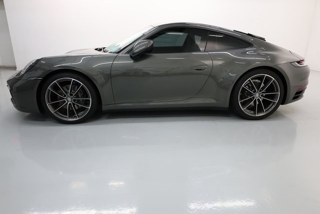 Porsche 911 Thumbnail Image 95