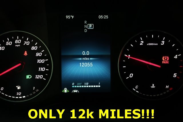 Mercedes-Benz Sprinter Van Thumbnail Image 55