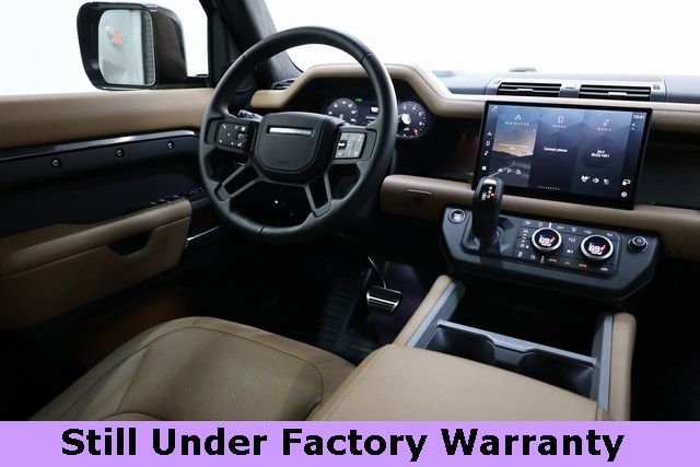 Land Rover Defender 110 Thumbnail Image 64