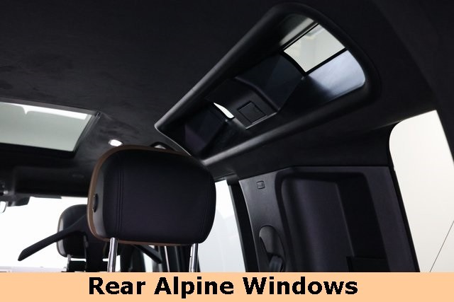 Land Rover Defender 110 Thumbnail Image 97