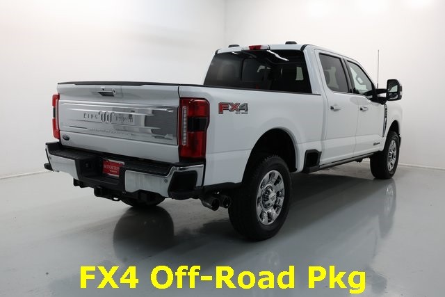 Ford Super Duty F-250 SRW Thumbnail Image 59