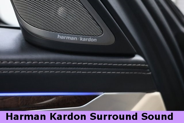 BMW 7 Series Thumbnail Image 94