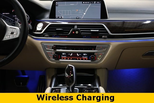 BMW 7 Series Thumbnail Image 97