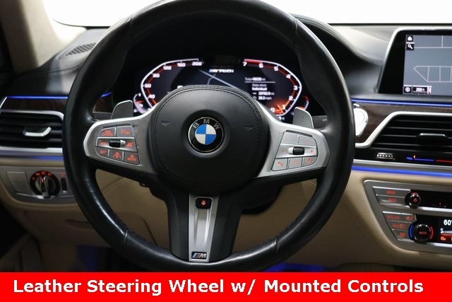 BMW 7 Series Thumbnail Image 98