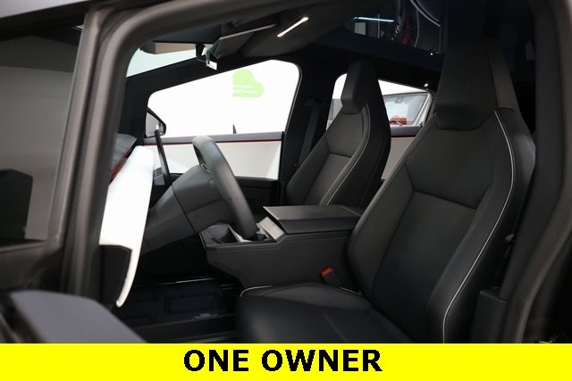 Tesla Cybertruck Thumbnail Image 58