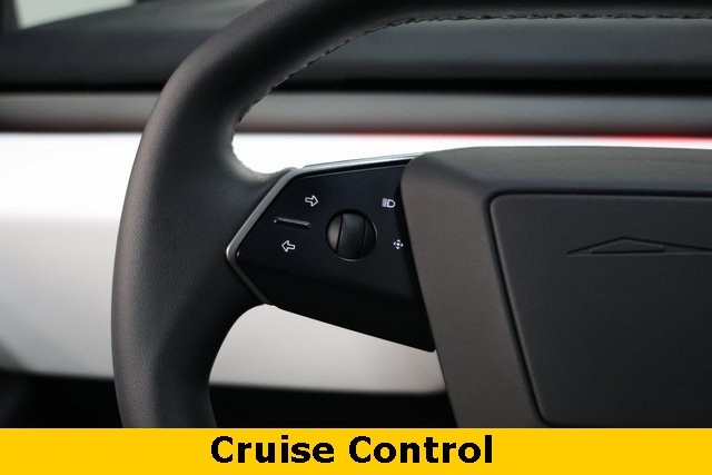 Tesla Cybertruck Thumbnail Image 87