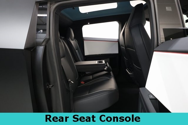 Tesla Cybertruck Thumbnail Image 95