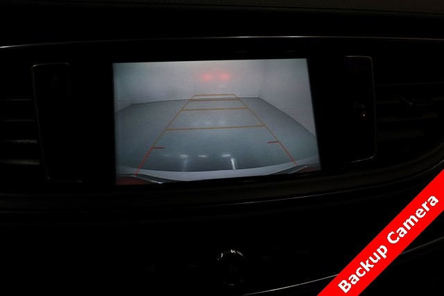 Buick Enclave Thumbnail Image 65