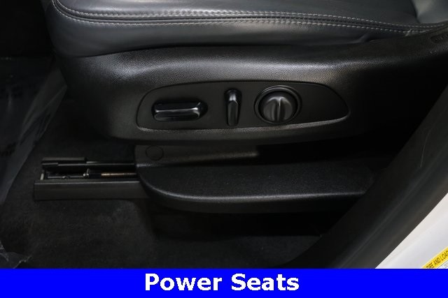 Buick Enclave Thumbnail Image 74