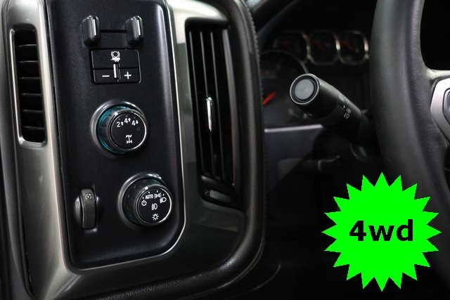 Chevrolet Silverado 3500HD Thumbnail Image 70