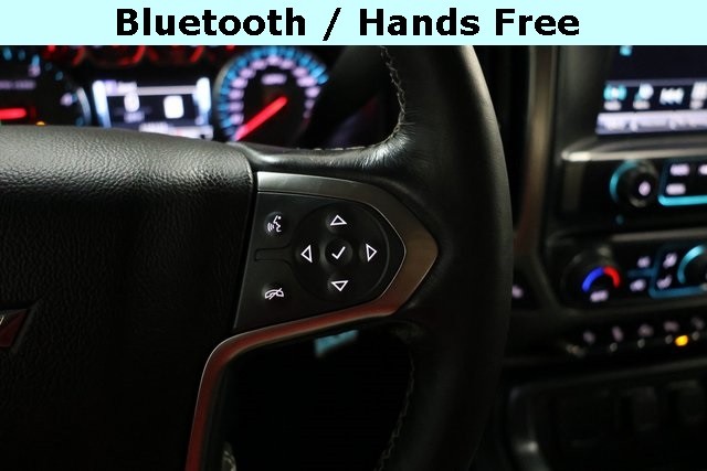 Chevrolet Silverado 3500HD Thumbnail Image 81
