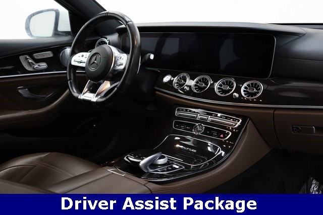 Mercedes-Benz E-Class Thumbnail Image 61
