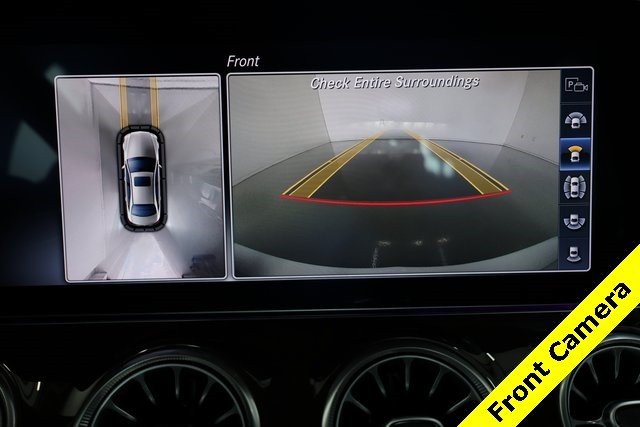 Mercedes-Benz E-Class Thumbnail Image 70