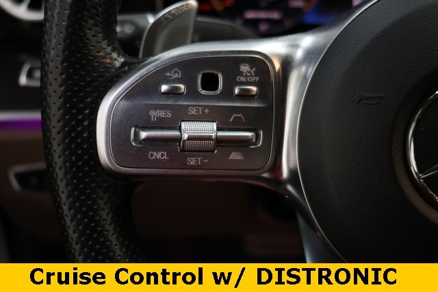 Mercedes-Benz E-Class Thumbnail Image 97
