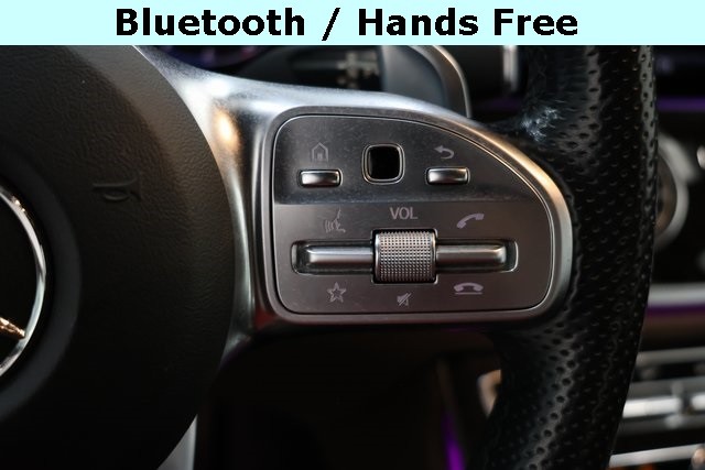 Mercedes-Benz E-Class Thumbnail Image 98