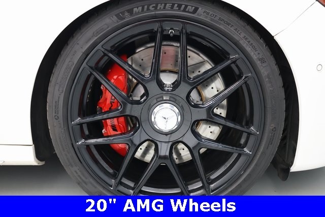 Mercedes-Benz E-Class Thumbnail Image 99