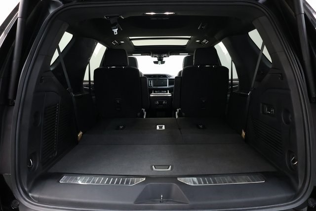 GMC Yukon Thumbnail Image 83