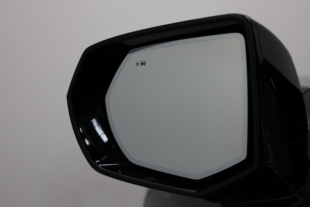 GMC Yukon Thumbnail Image 87
