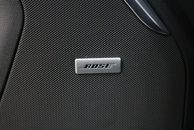GMC Yukon Thumbnail Image 88