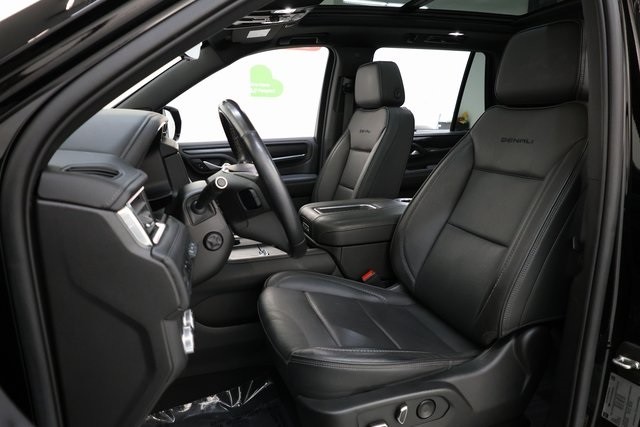 GMC Yukon Thumbnail Image 95