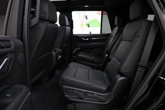 GMC Yukon Thumbnail Image 100